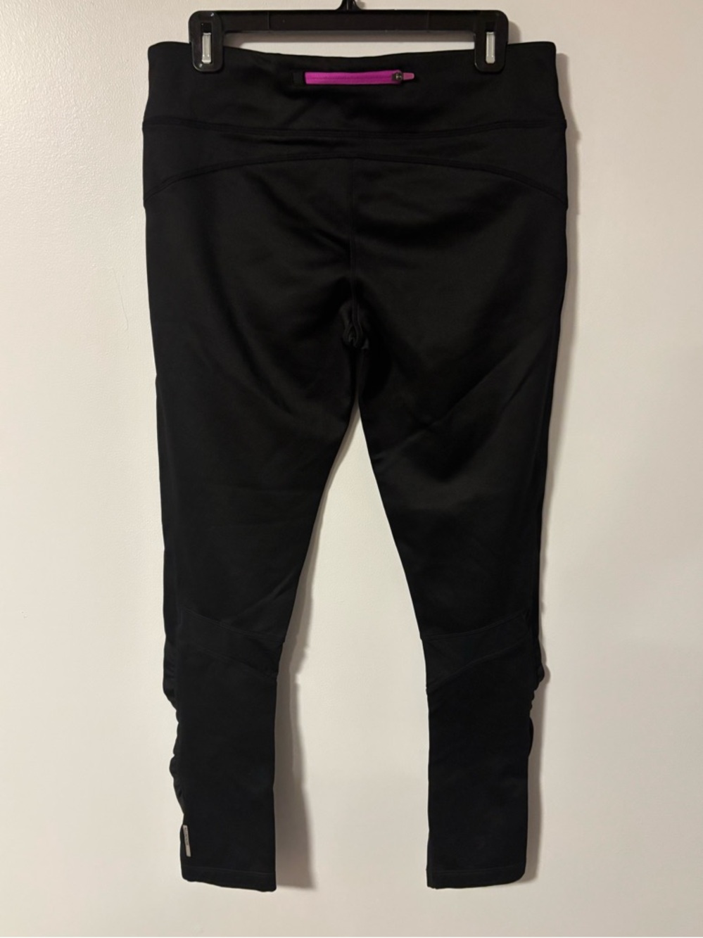 Mondetta Black Cinched Leggings Pink Zip Back Pocket Women's Size Large
